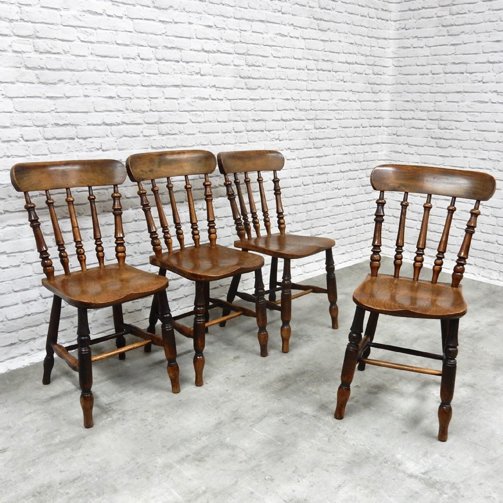 Set 4 Windsor Kitchen Chairs