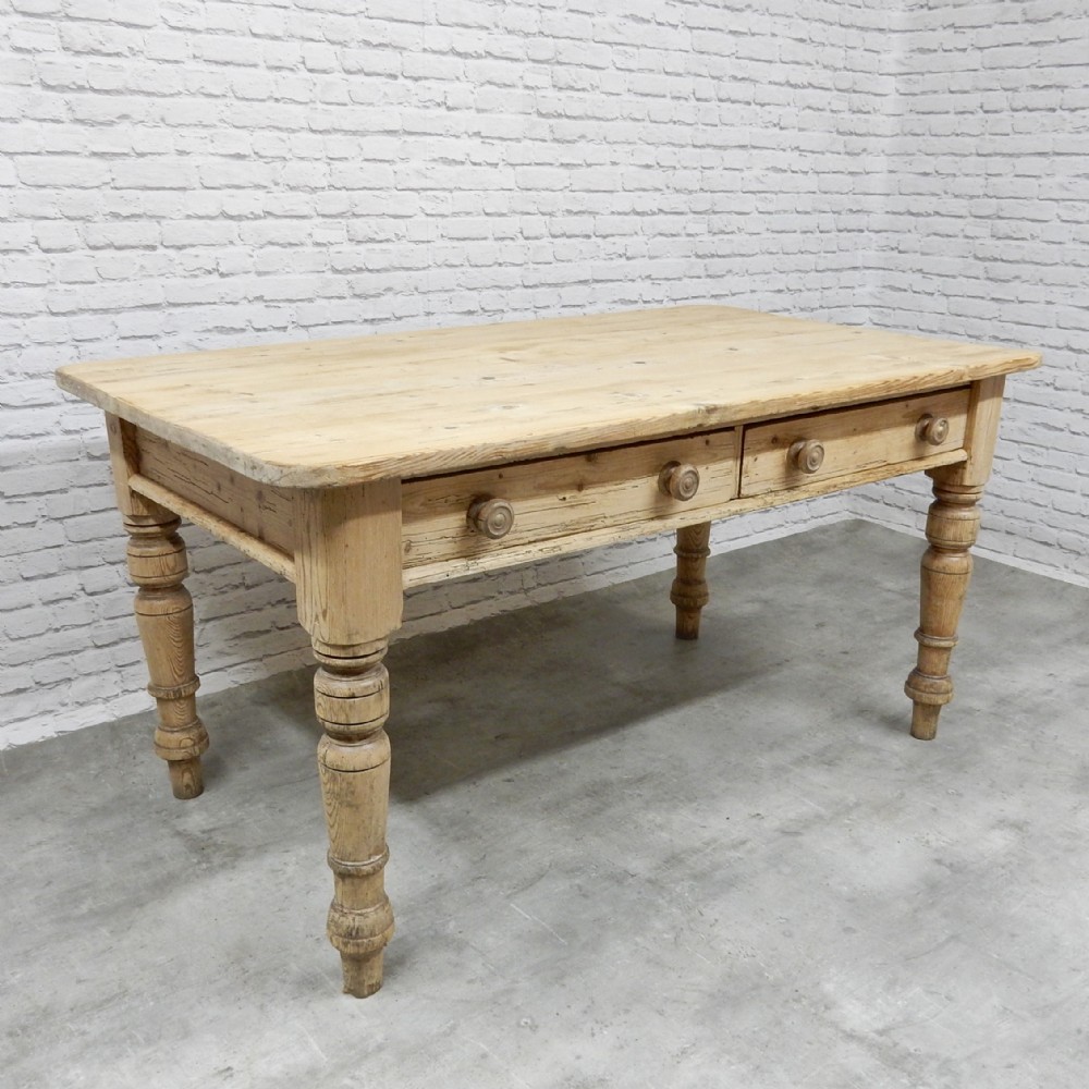 Pine Kitchen Table