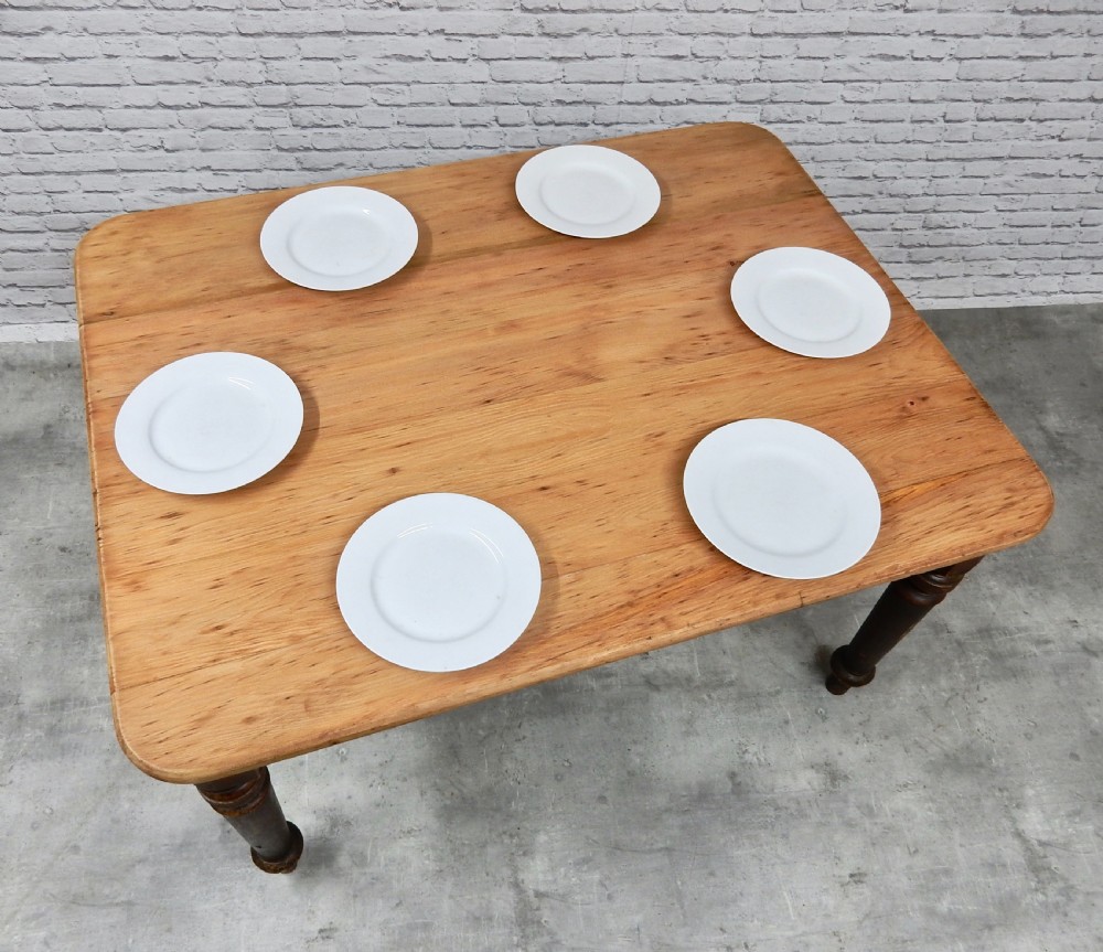 Pine Kitchen Table View IV