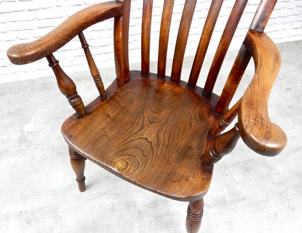 Windsor Lathback Armchair View V