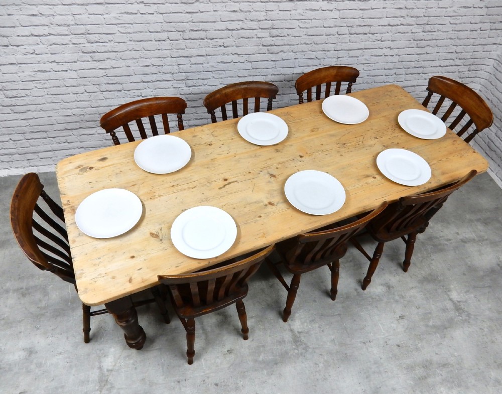 Farmhouse Kitchen Table View V