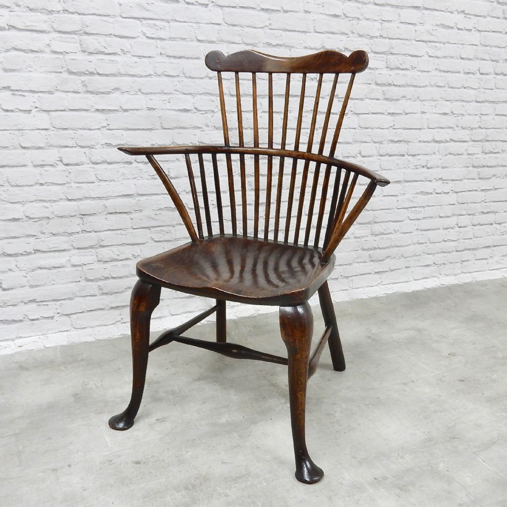 Comb Back Windsor Armchair