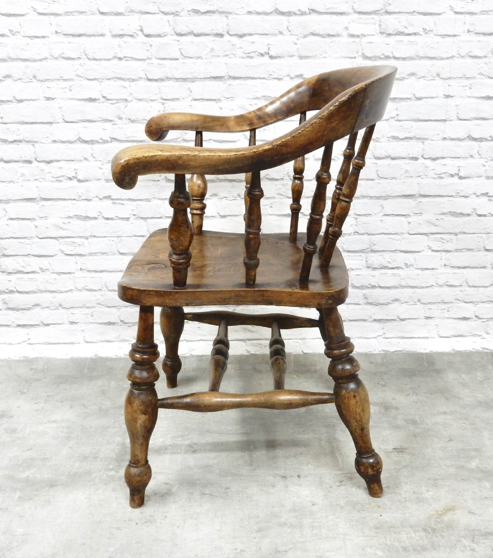 Bergere Windsor Armchair View IV