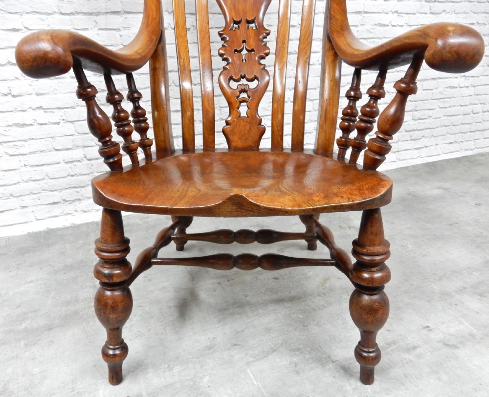 Extra Large Best Quality Windsor Armchair View X