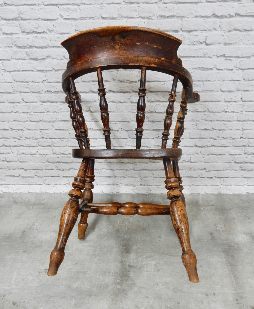 Windsor Smoker's Bow Armchair View VI