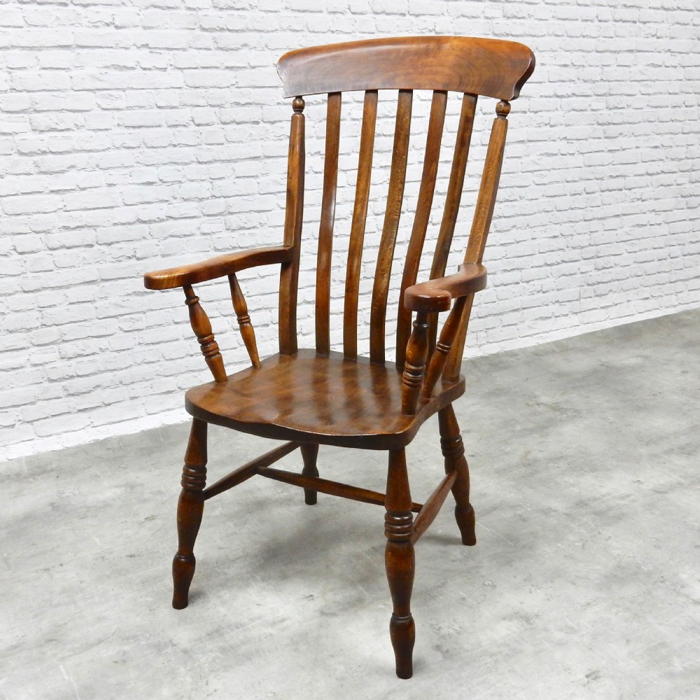 Windsor Lathback Armchair