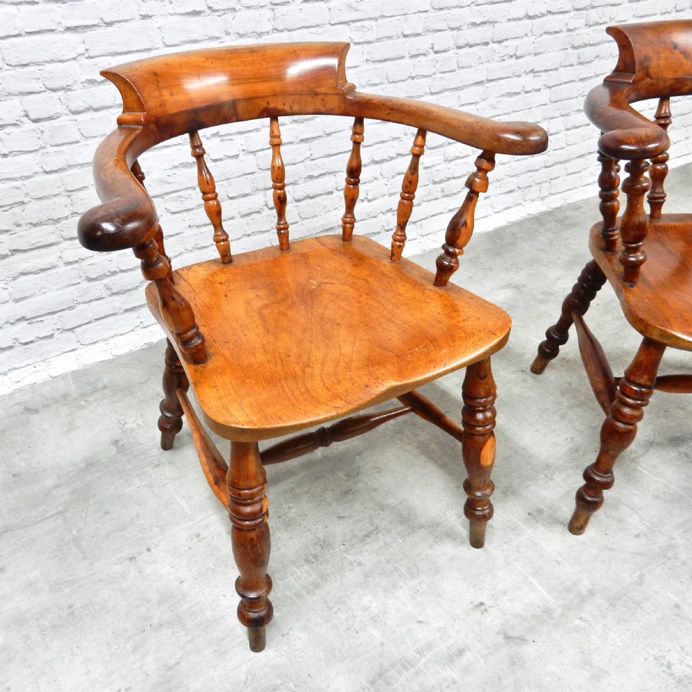 Best Quality Windsor Armchairs x2 View V