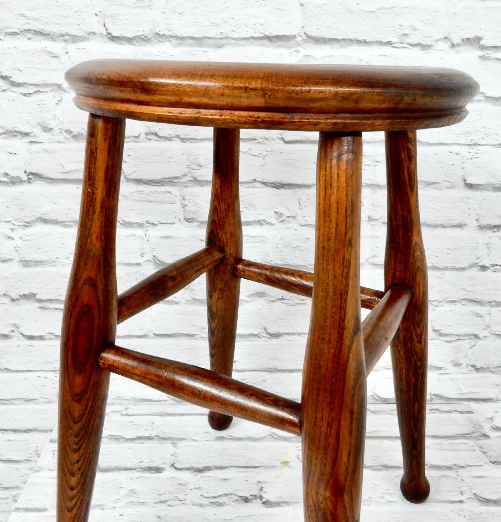 Bar Stool View IV