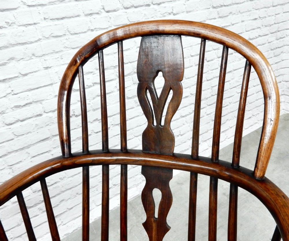 Windsor Lowback Armchair View V