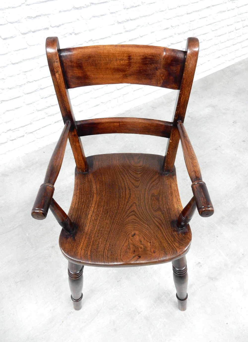 Windsor Highchair View IV