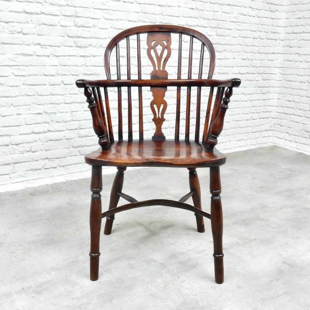 Yew Wood Windsor Armchair