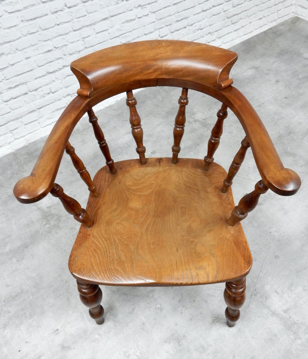Smokers Bow Windsor Armchair View IV