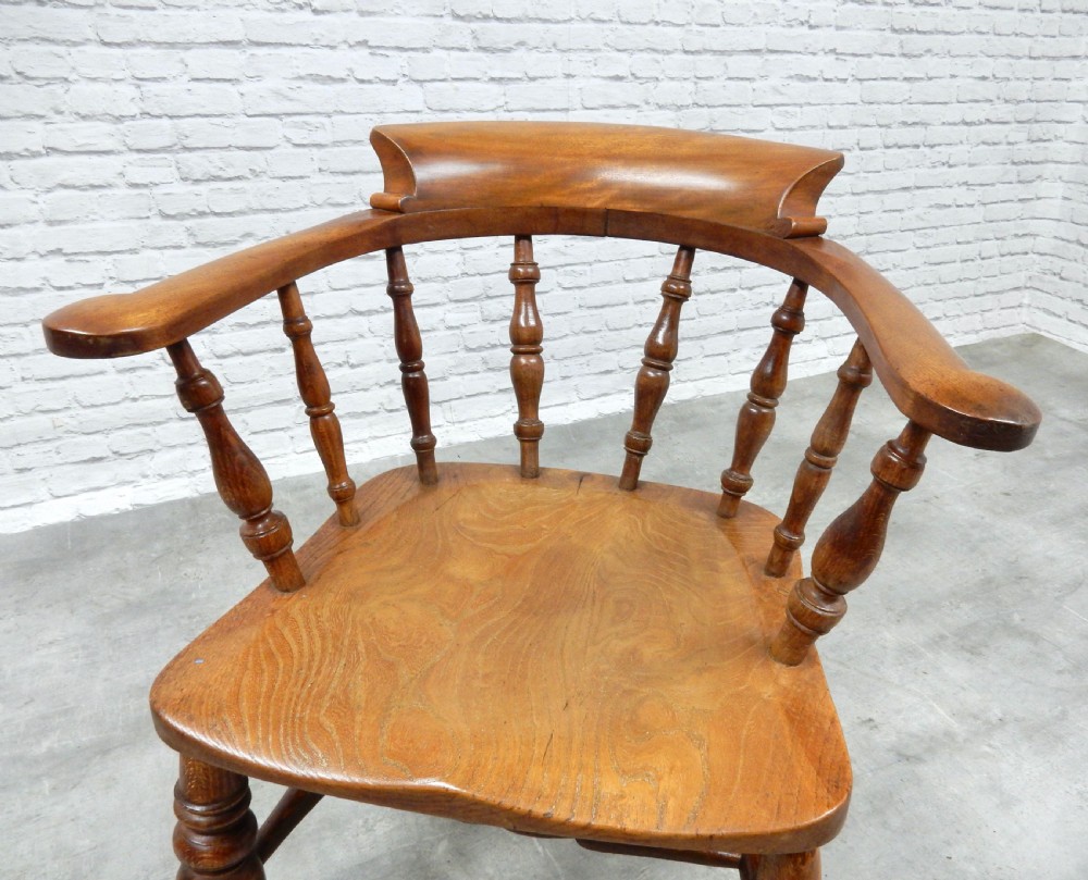 Smokers Bow Windsor Armchair View V