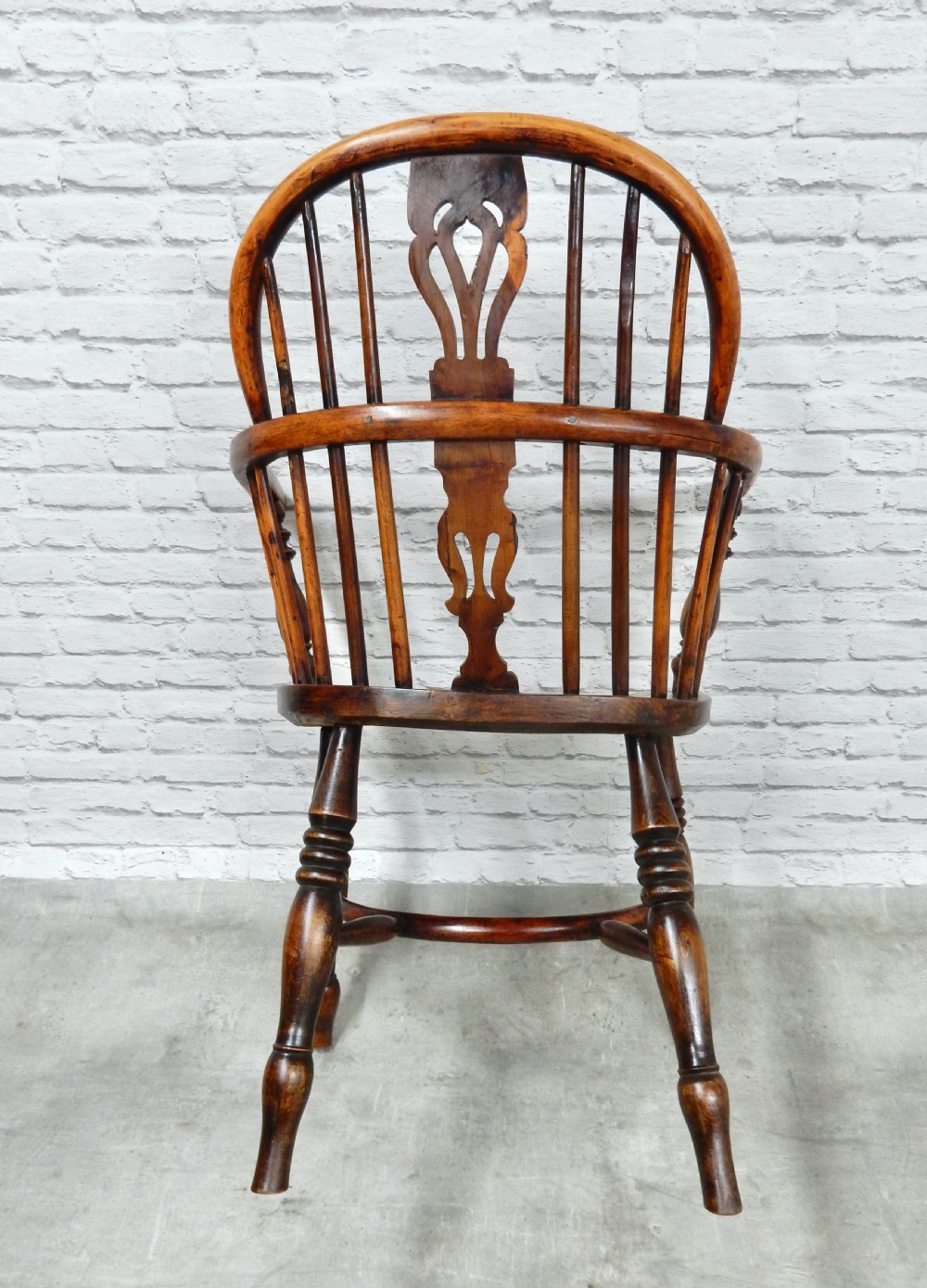 Yew Wood Windsor Armchair View VII