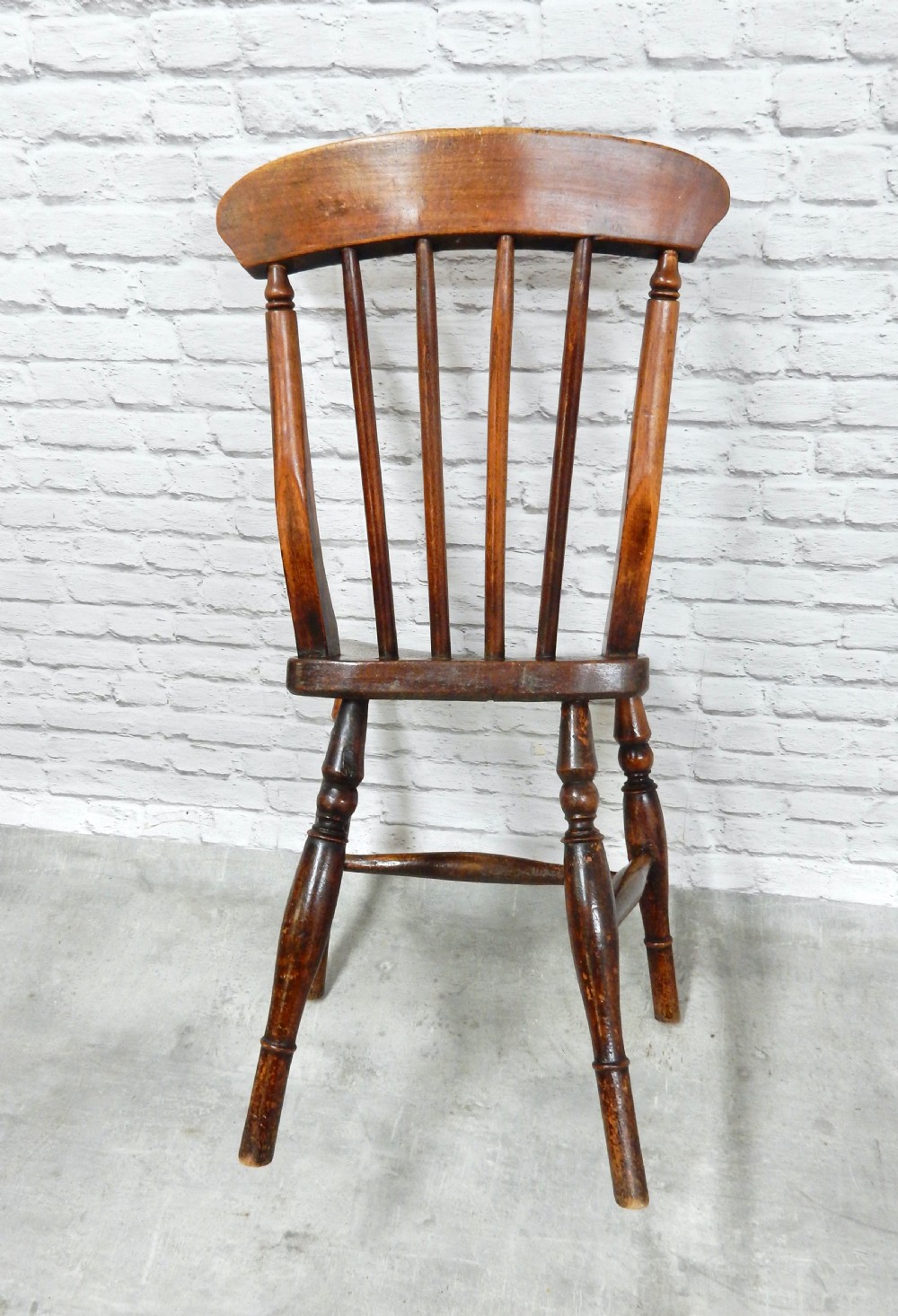 Set 4 Windsor Kitchen Chairs View VII
