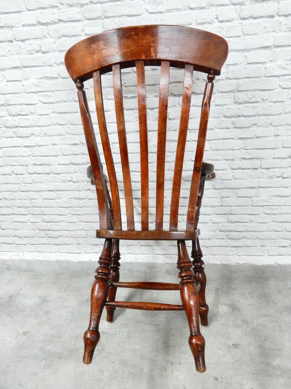 Windsor Lathback Armchair View VI