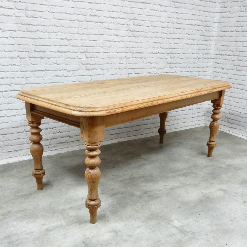 Pine Farmhouse Kitchen Table View II