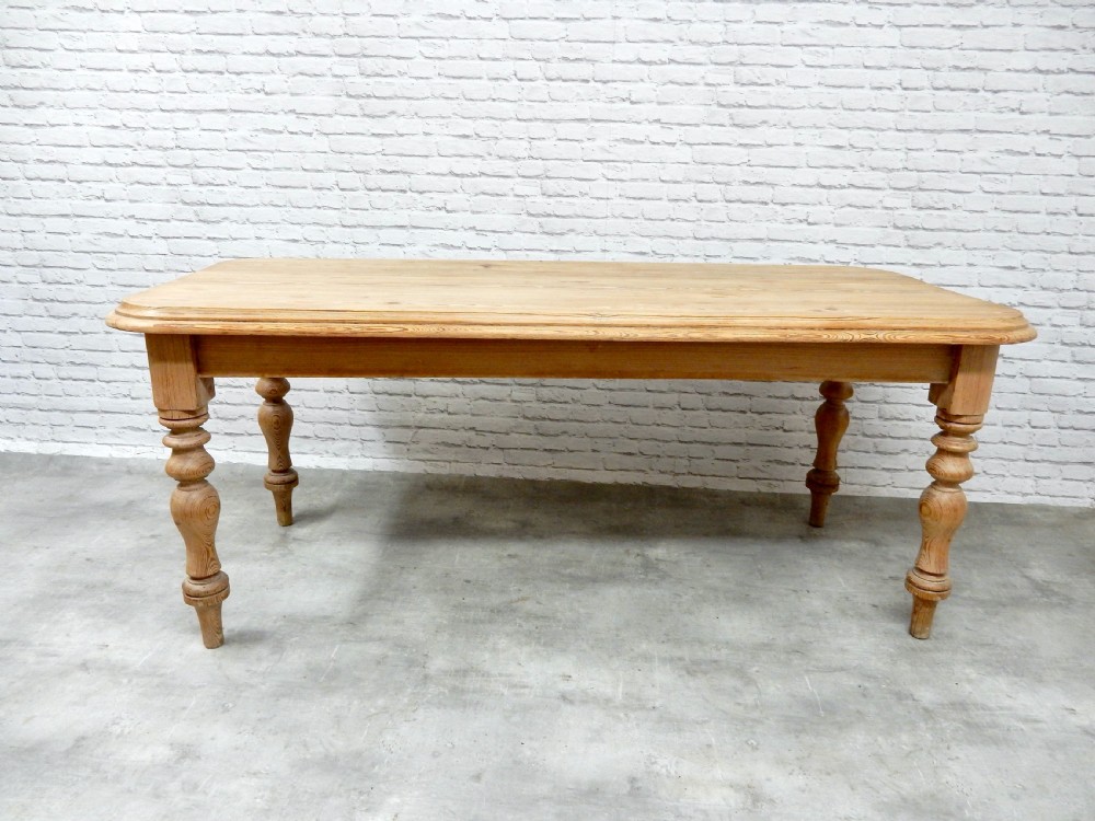 Pine Farmhouse Kitchen Table View III