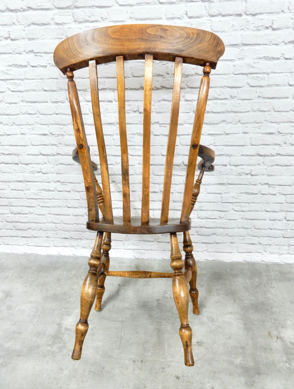 Windsor Lathback Armchair View VII
