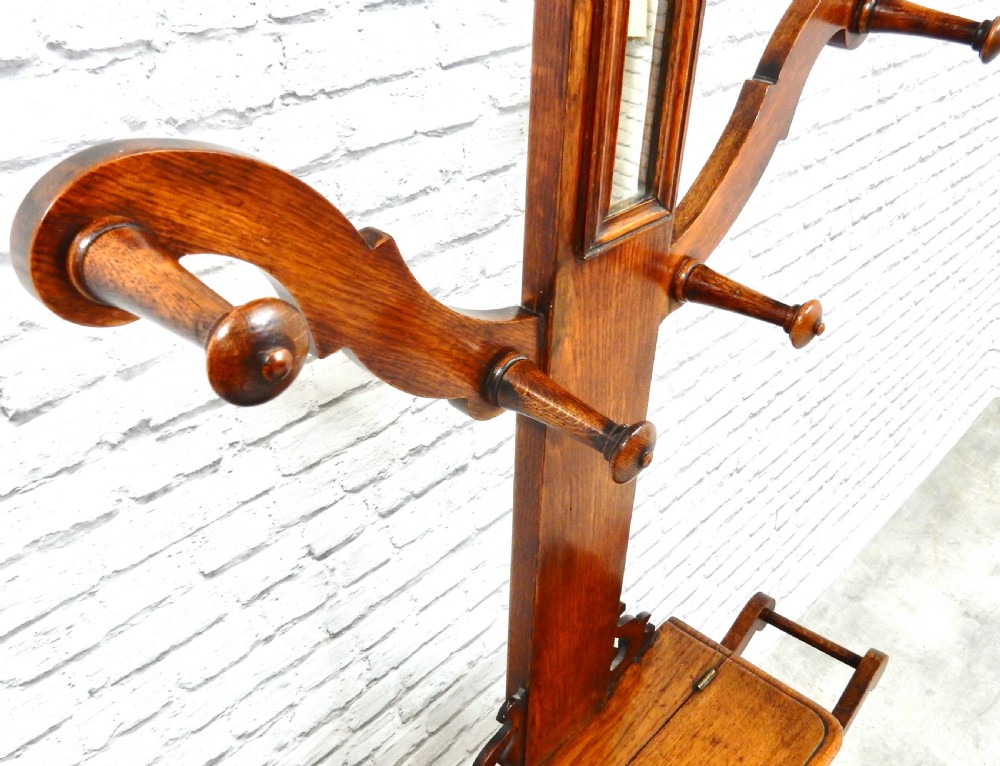 Oak Hallstand View III