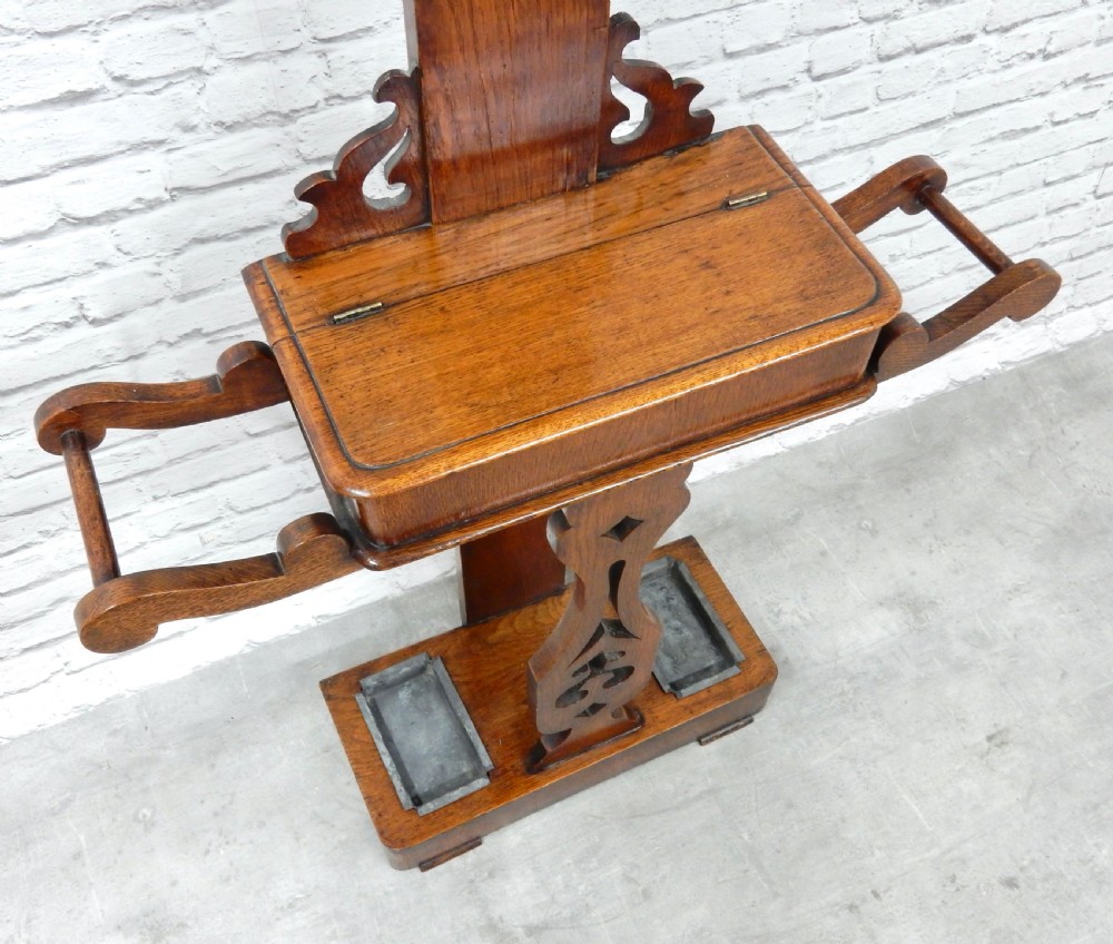 Oak Hallstand View VII