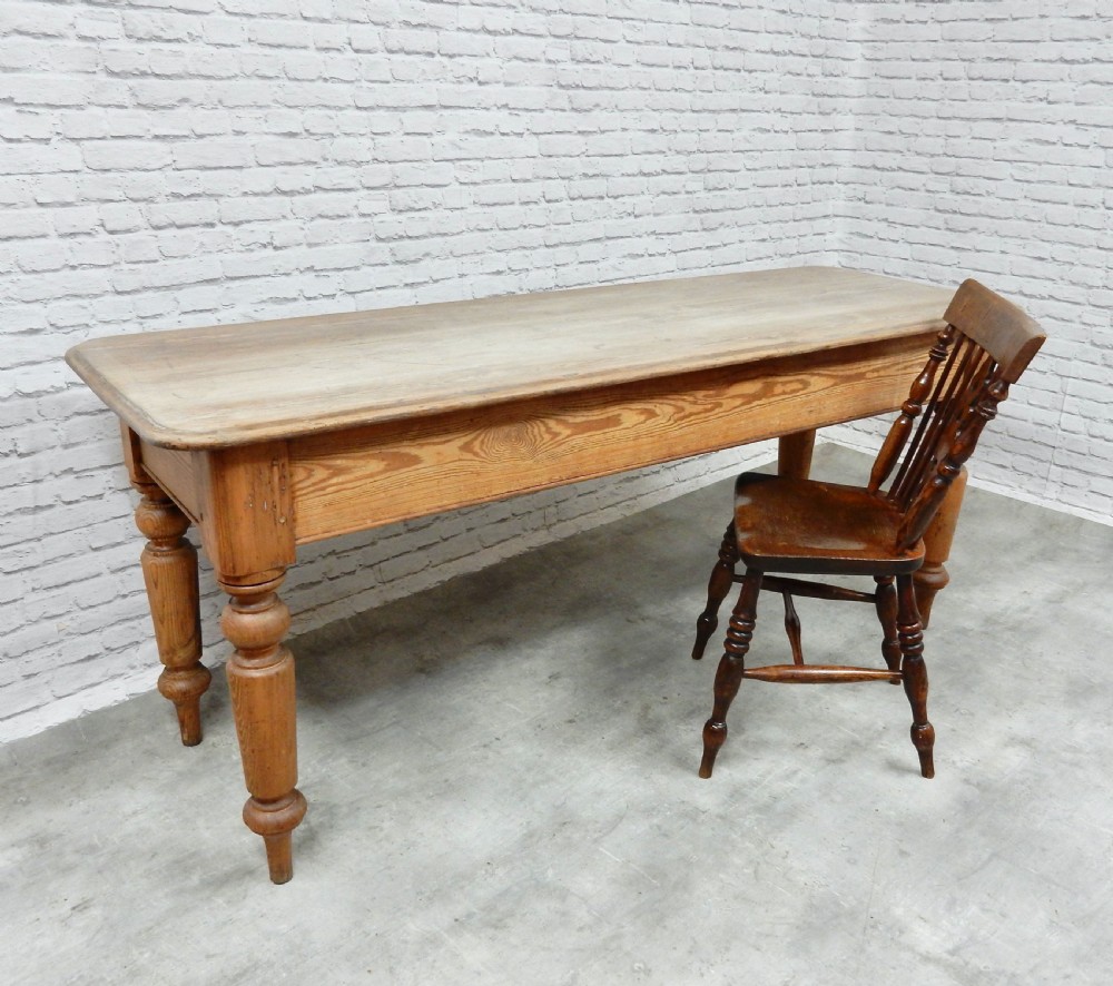 Pine Kitchen Table View VIII