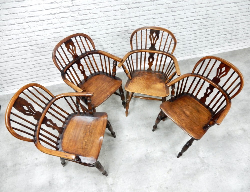 4x C19th Windsor Armchairs View V