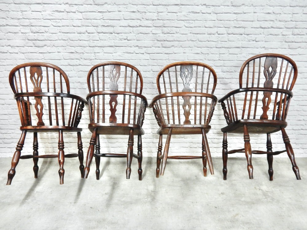 4x C19th Windsor Armchairs View X