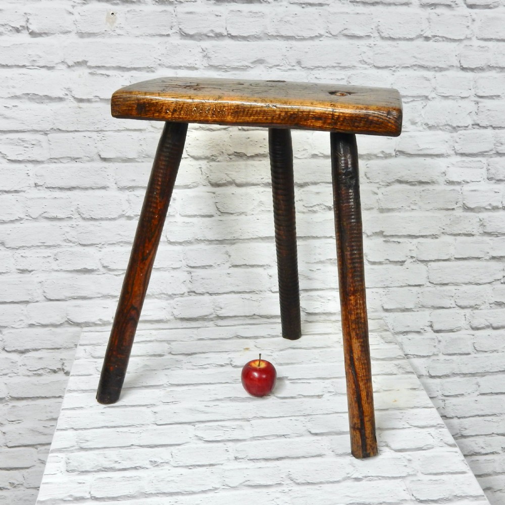 Cutler's Stool View II