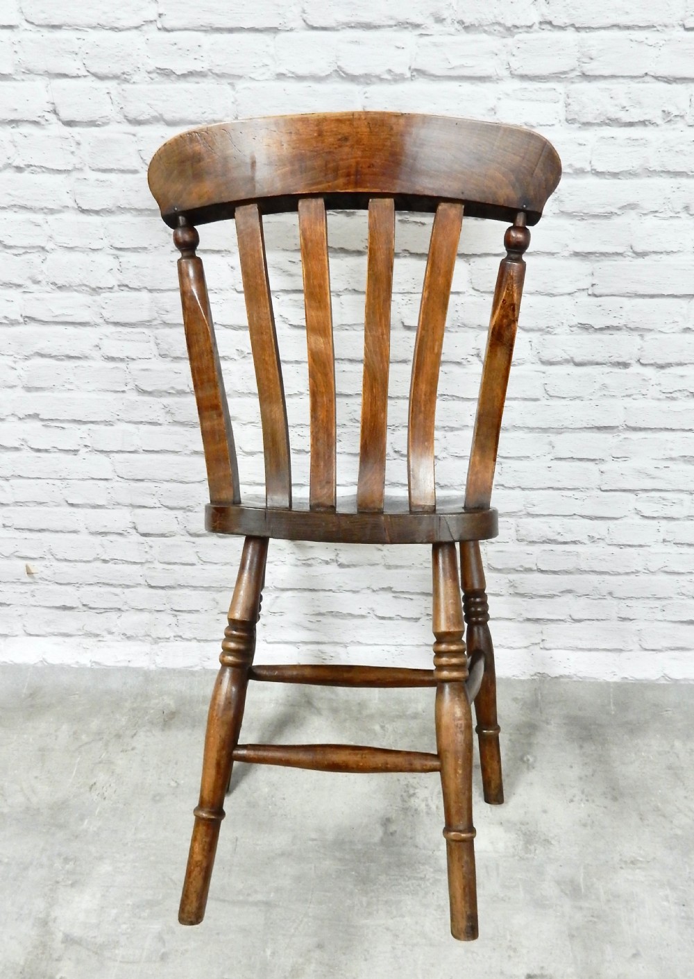 Set 6 Windsor Kitchen Chairs View VII