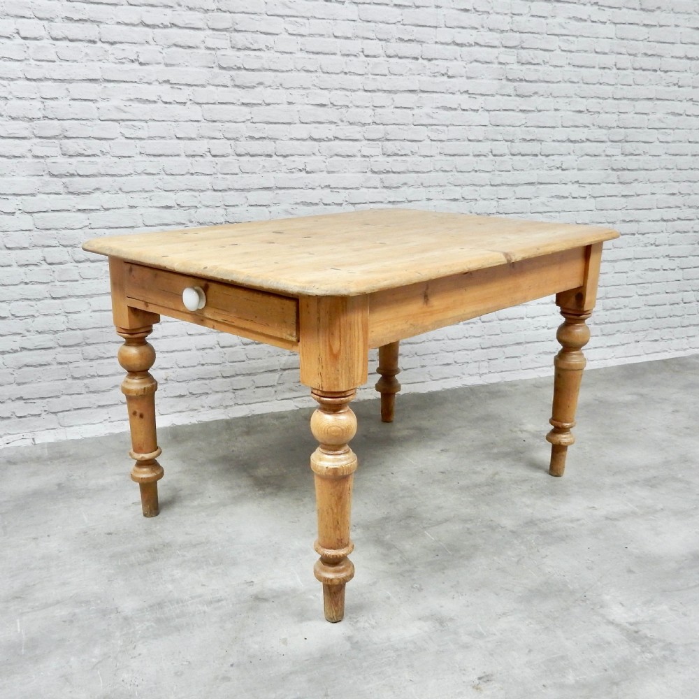 Small Pine Kitchen Table