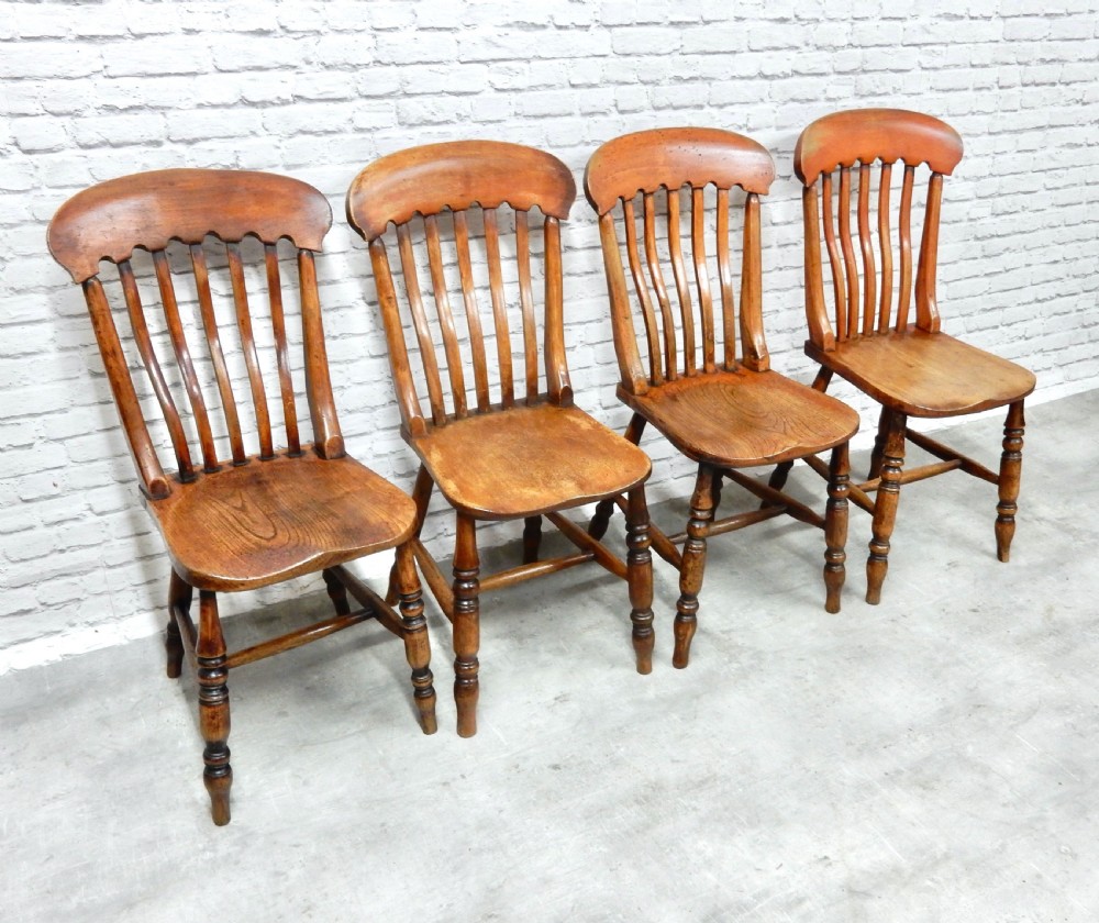 Set 4 Windsor Kitchen Chairs
