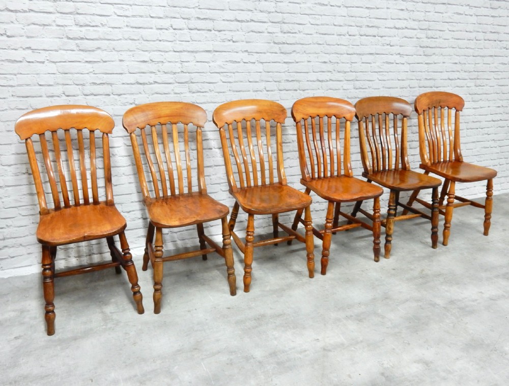 Set 6 Windsor Kitchen Chairs View III
