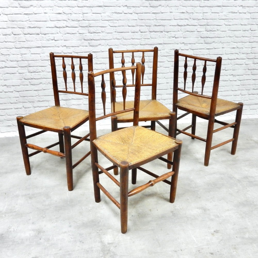 Set 4 Dales Chairs View II