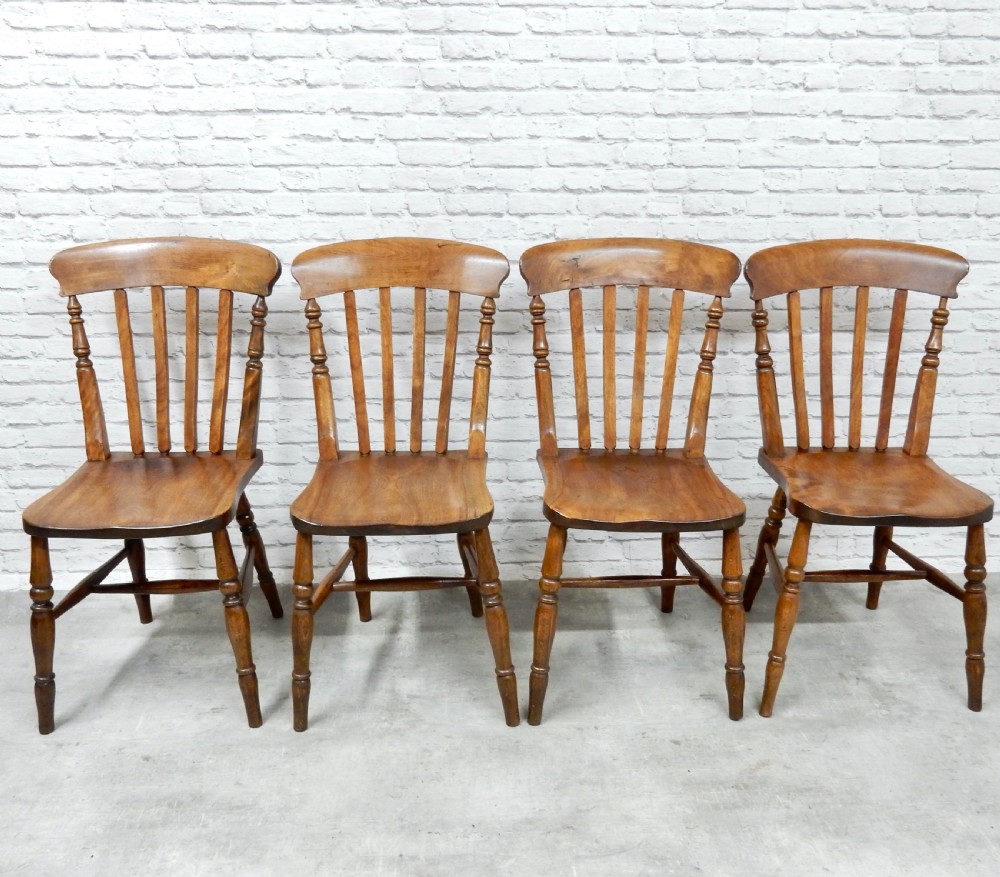 4x Windsor Kitchen Chairs View III