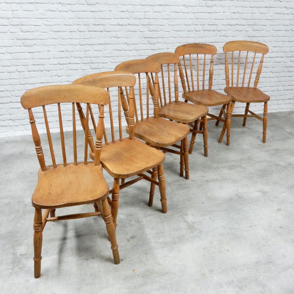 Set 6 Windsor Kitchen Chairs View III