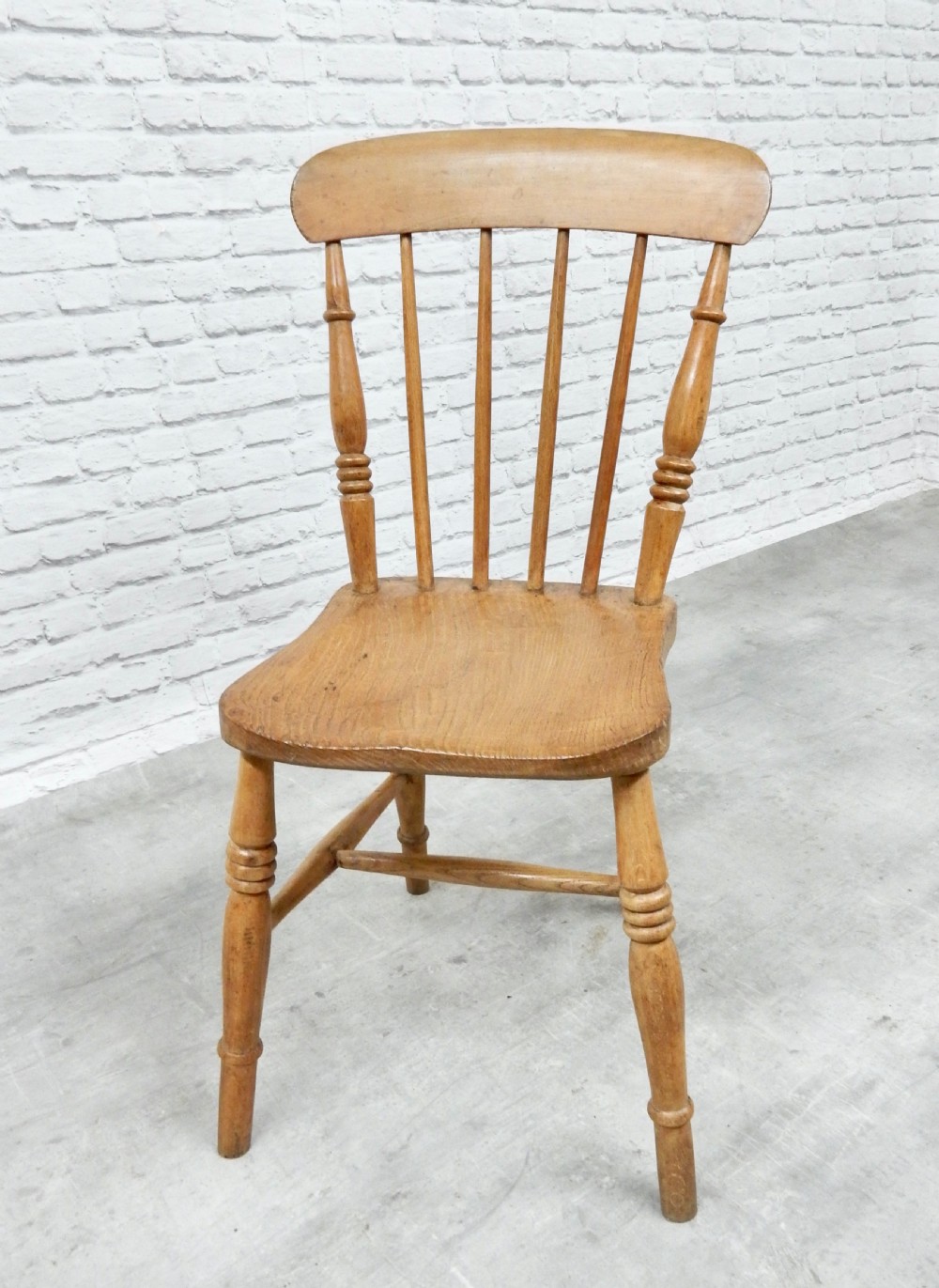Set 6 Windsor Kitchen Chairs View VII
