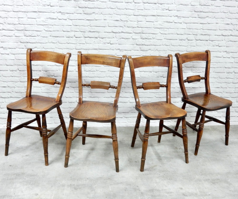Set 4 Windsor Kitchen Chairs View III