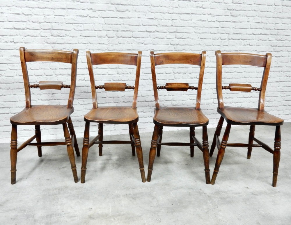 Set 4 Windsor Kitchen Chairs View IV