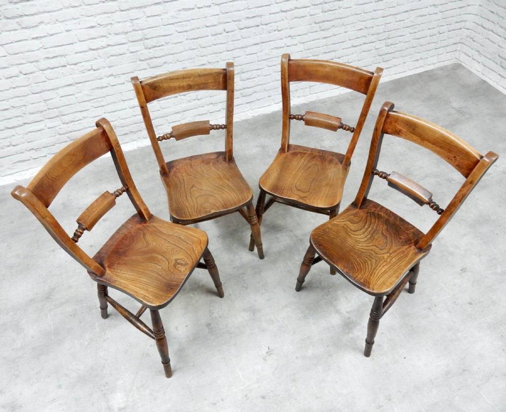 Set 4 Windsor Kitchen Chairs View V