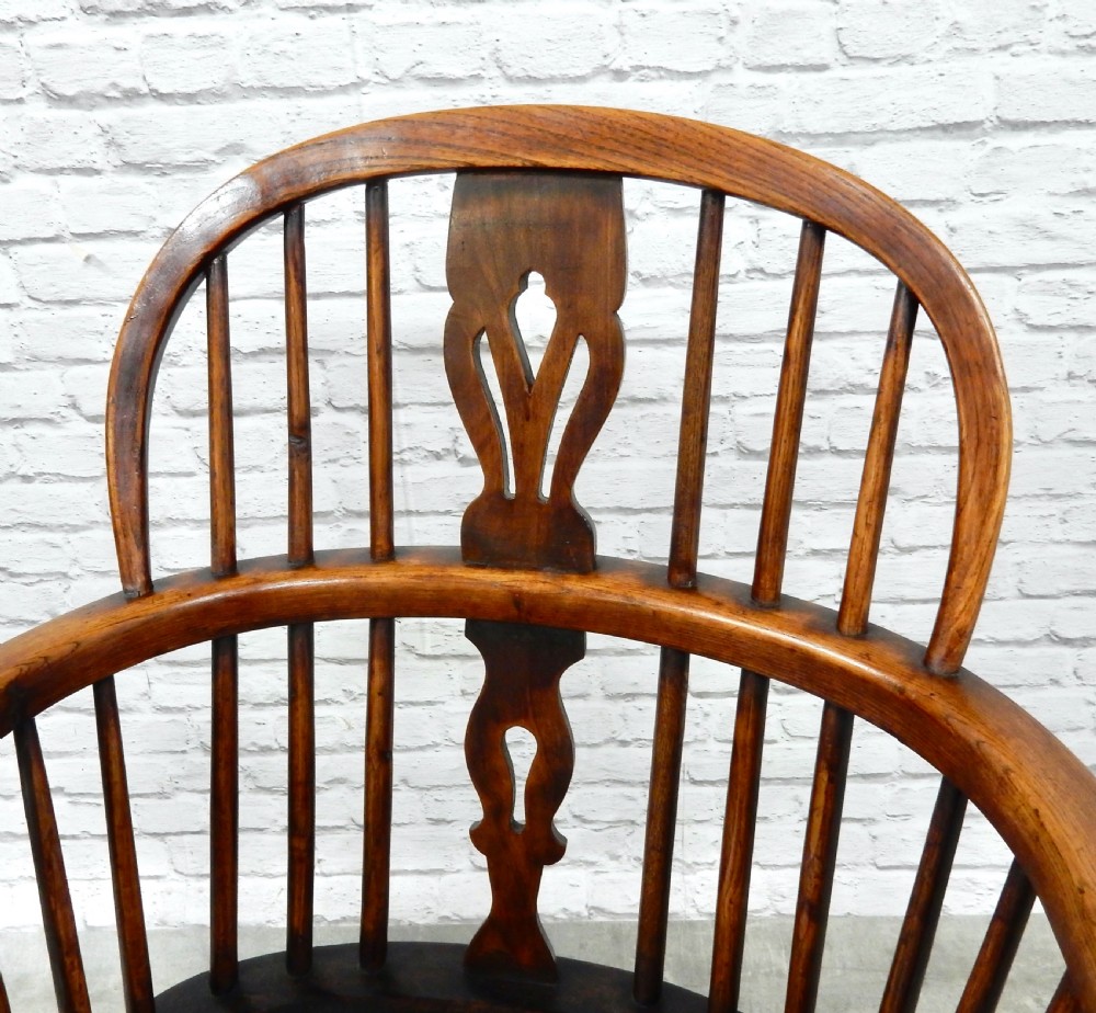 Windsor Lowback Armchair View V