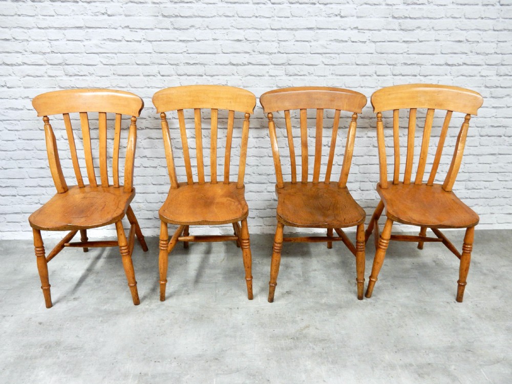 8x Windsor Kitchen Chairs View VI