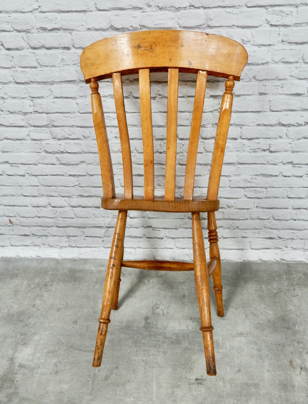 8x Windsor Kitchen Chairs View VIII