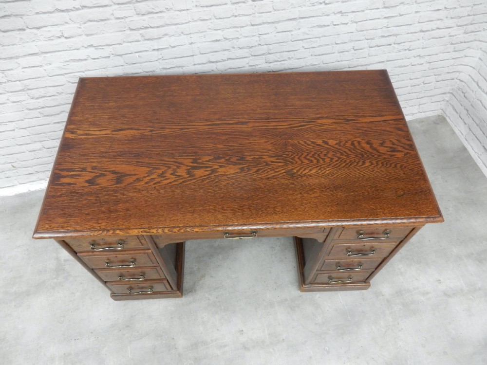 Solid Oak pedestal desk View V