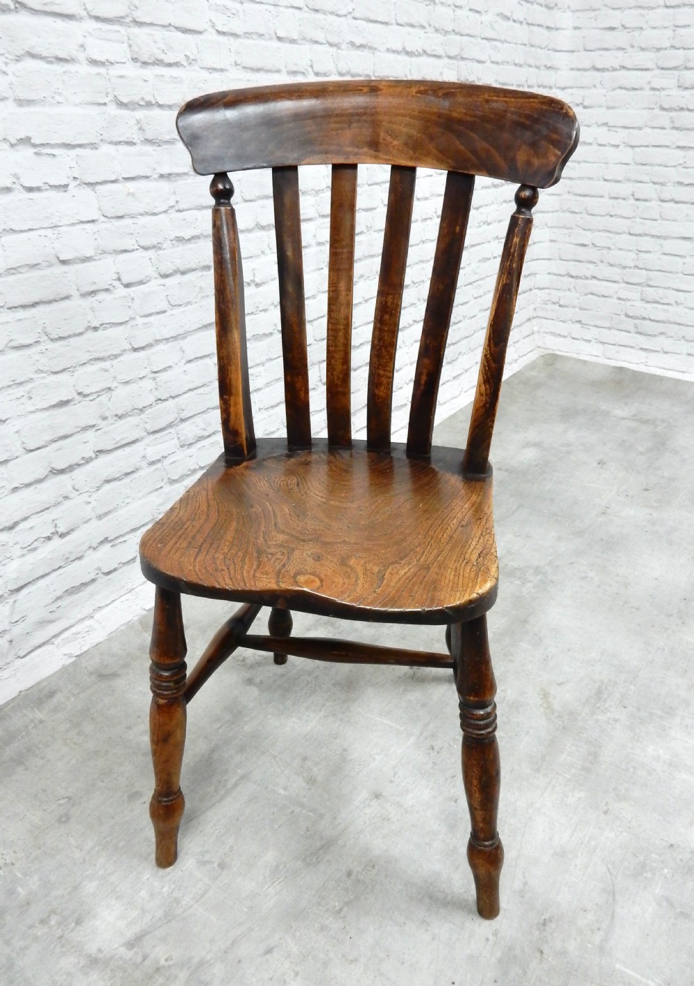 6x Windsor Kitchen Chairs View VI