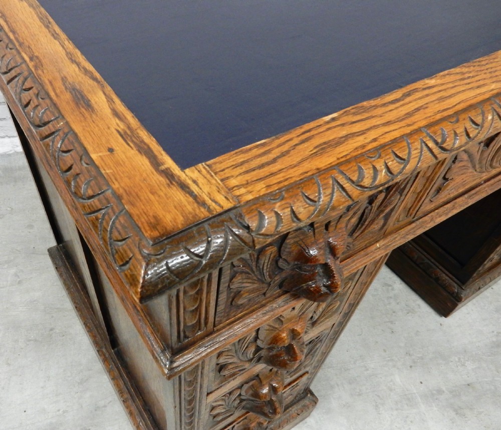 Small Green Man Oak Desk View VIII