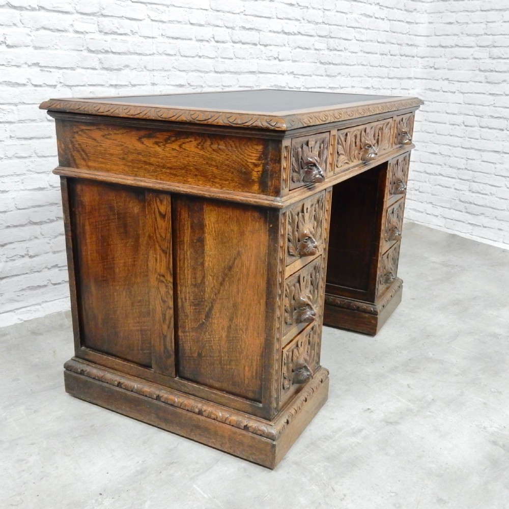 Small Green Man Oak Desk View IX