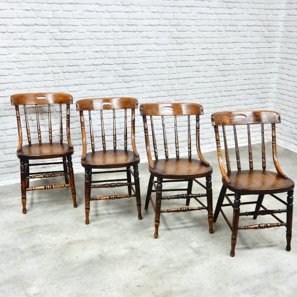 Set 4 Country Kitchen Chairs View II