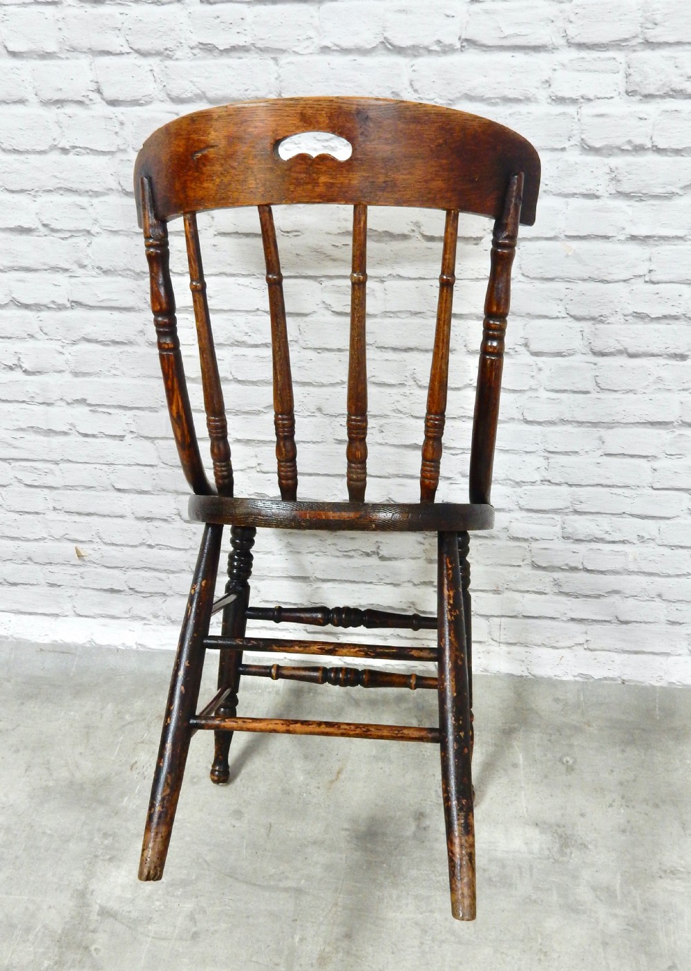 Set 4 Country Kitchen Chairs View VII