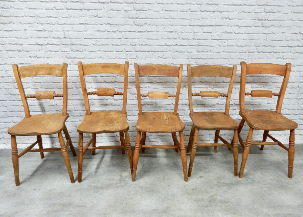 5x Windsor Kitchen Chairs View V